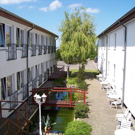Hotel Ruegen Park Kg Gingst المظهر الخارجي الصورة